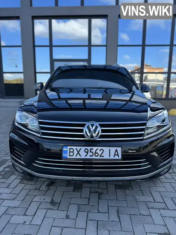 Позашляховик / Кросовер Volkswagen Touareg 2015 2.97 л. Автомат обл. Хмельницька, Шепетівка - Фото 1/21