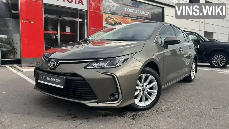 Седан Toyota Corolla 2022 1.6 л. Автомат обл. Полтавська, Кременчук - Фото 1/21