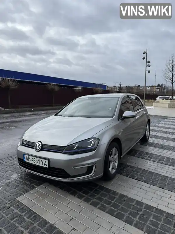 Хетчбек Volkswagen e-Golf 2015 null_content л. обл. Черкаська, Умань - Фото 1/8