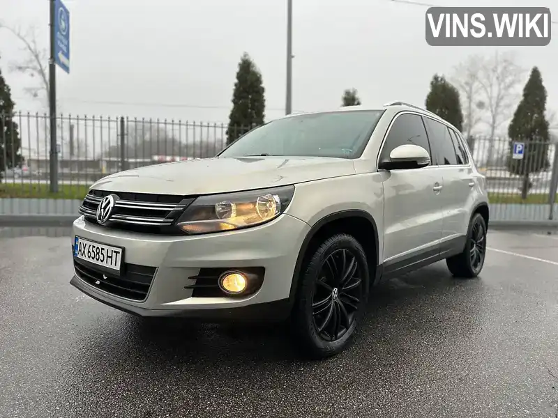 Внедорожник / Кроссовер Volkswagen Tiguan 2011 1.98 л. Автомат обл. Полтавская, Полтава - Фото 1/21