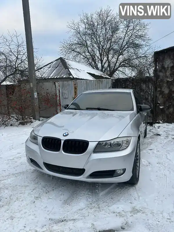 Седан BMW 3 Series 2005 2 л. Ручная / Механика обл. Днепропетровская, Днепр (Днепропетровск) - Фото 1/11