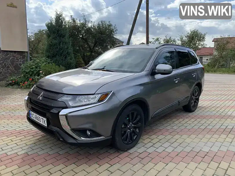 Позашляховик / Кросовер Mitsubishi Outlander 2019 2.38 л. Варіатор обл. Львівська, Львів - Фото 1/21