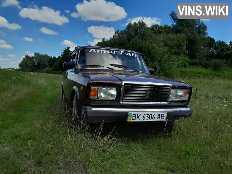 Седан ВАЗ / Lada 2107 2005 1.5 л. Ручная / Механика обл. Ровенская, Млинов - Фото 1/8