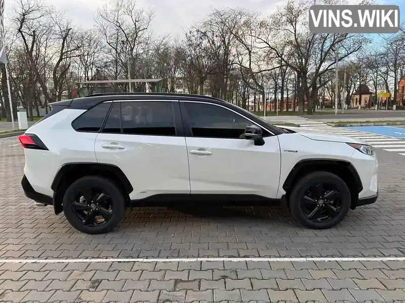 Позашляховик / Кросовер Toyota RAV4 2020 2.49 л. Варіатор обл. Одеська, Ізмаїл - Фото 1/8