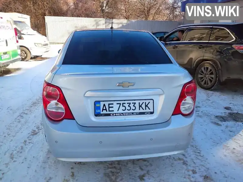 Седан Chevrolet Aveo 2012 1.6 л. Ручна / Механіка обл. Дніпропетровська, Кривий Ріг - Фото 1/6