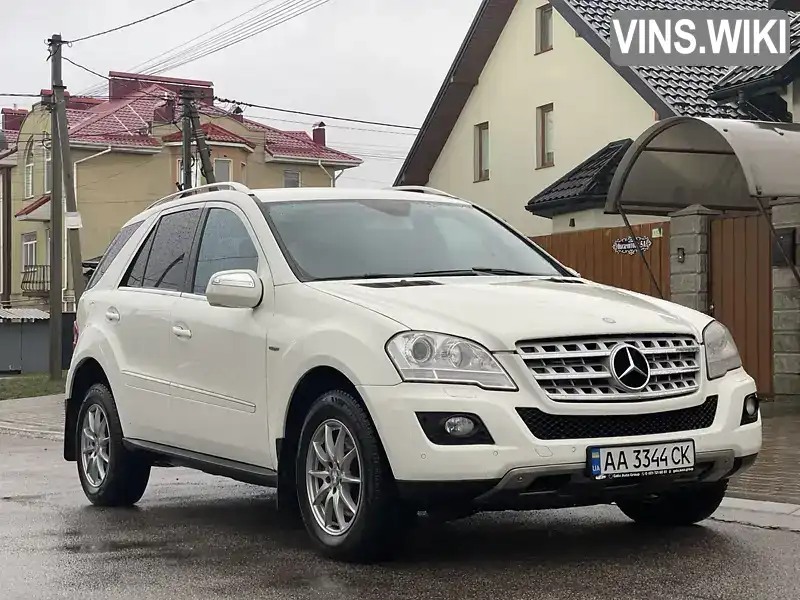 Позашляховик / Кросовер Mercedes-Benz M-Class 2010 2.99 л. Автомат обл. Київська, Київ - Фото 1/21