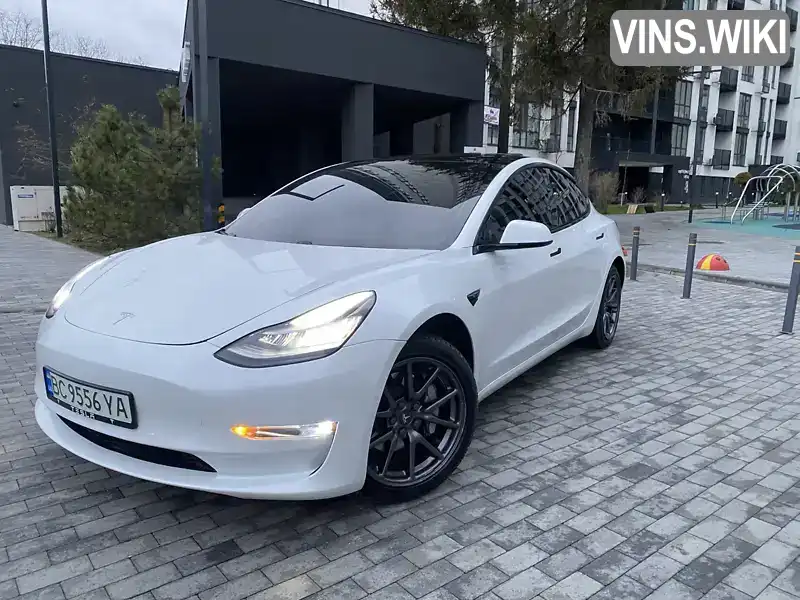 Седан Tesla Model 3 2019 null_content л. Автомат обл. Львівська, Золочів - Фото 1/21