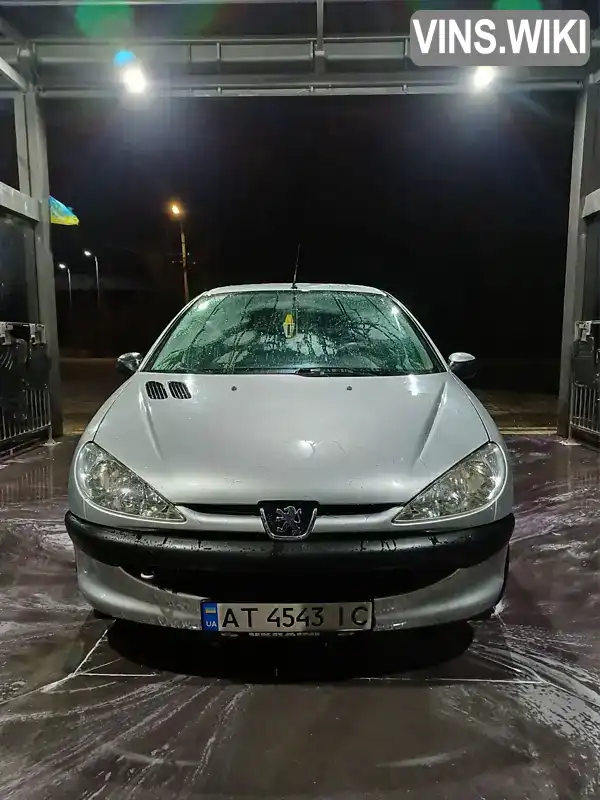 Хетчбек Peugeot 206 2007 1.4 л. Автомат обл. Івано-Франківська, Надвірна - Фото 1/12