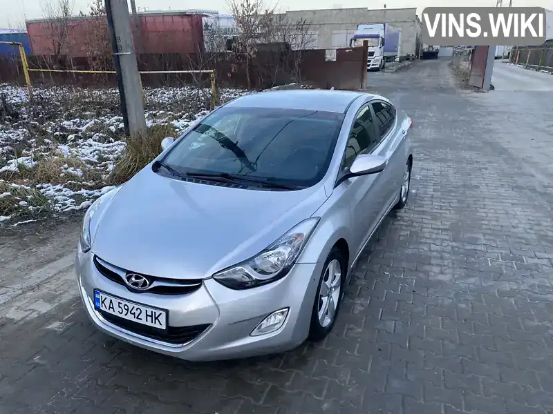 Седан Hyundai Elantra 2013 1.8 л. Автомат обл. Черновицкая, Черновцы - Фото 1/14