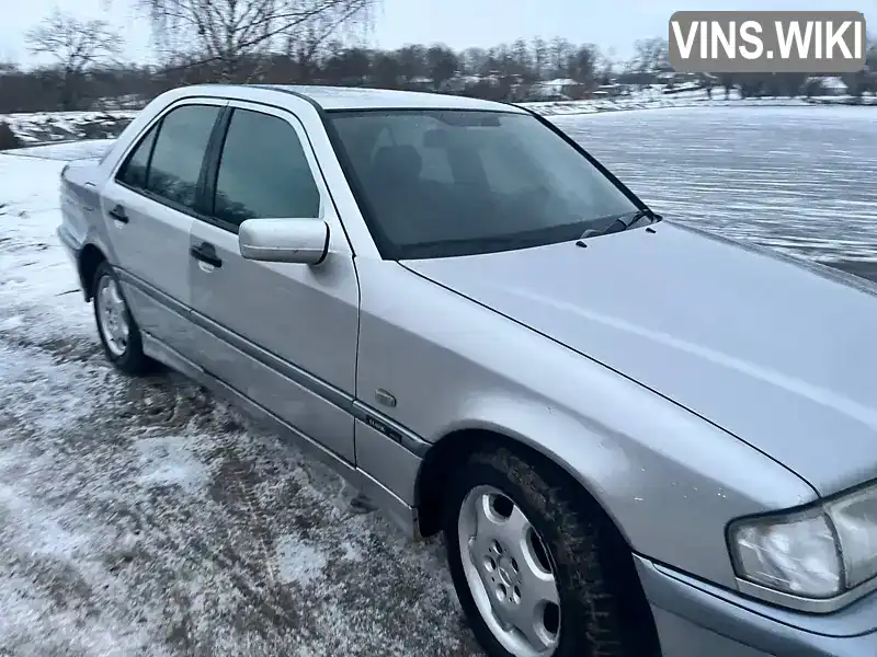 Седан Mercedes-Benz C-Class 1999 1.8 л. Ручная / Механика обл. Хмельницкая, Дунаевцы - Фото 1/21