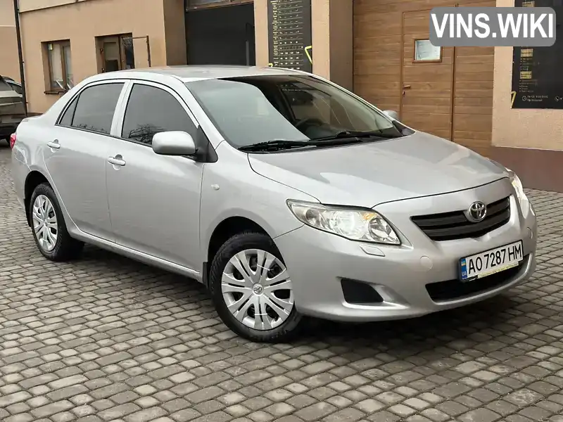 Седан Toyota Corolla 2007 1.6 л. Ручна / Механіка обл. Закарпатська, Ужгород - Фото 1/21