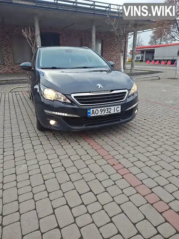 Універсал Peugeot 308 2016 2 л. Автомат обл. Закарпатська, Мукачево - Фото 1/21