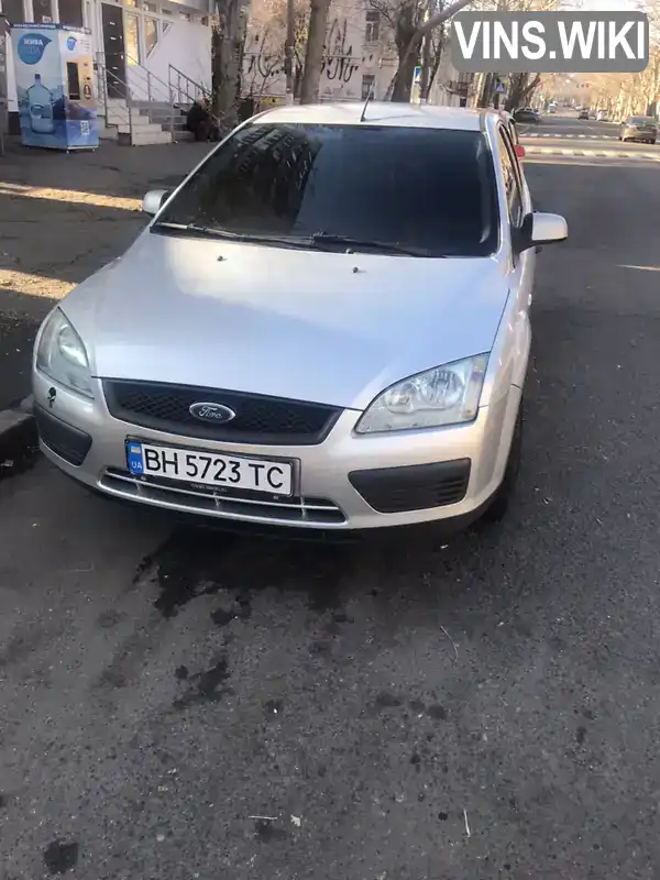 Хетчбек Ford Focus 2006 1.6 л. Ручна / Механіка обл. Миколаївська, Миколаїв - Фото 1/18