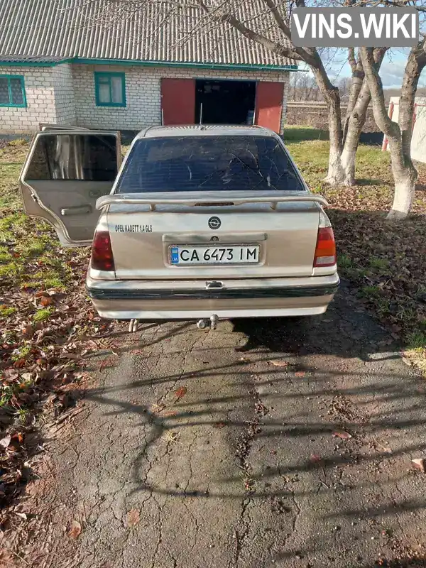 W0L000039M5051834 Opel Kadett 1990 Седан 1.4 л. Фото 3