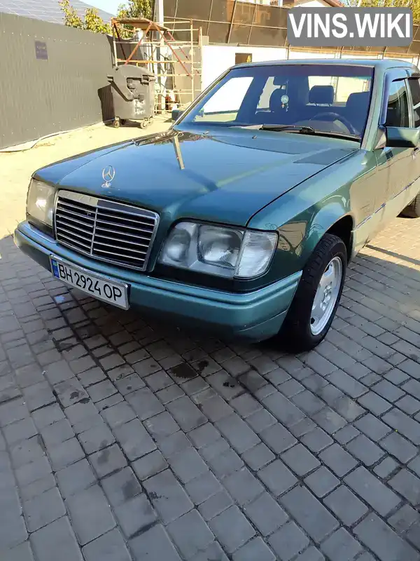 Седан Mercedes-Benz E-Class 1994 2 л. Ручна / Механіка обл. Одеська, Одеса - Фото 1/16