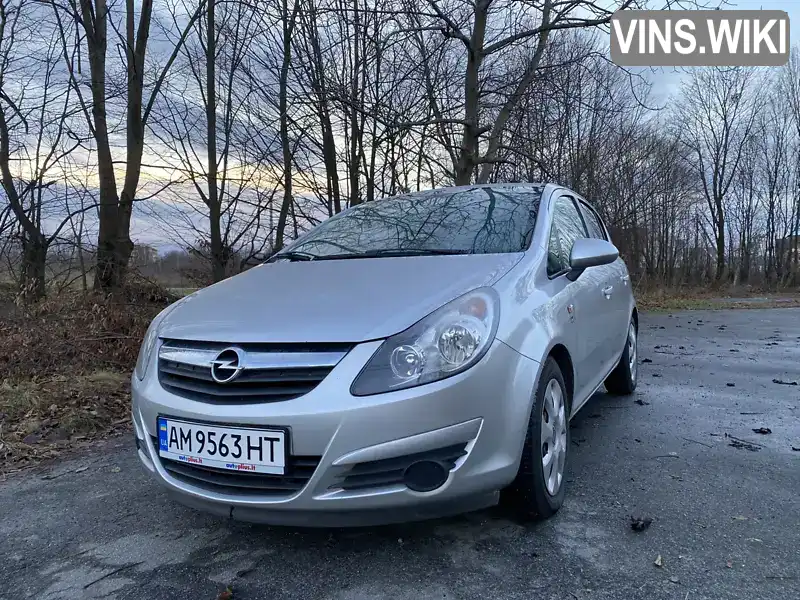 Хетчбек Opel Corsa 2010 1.4 л. Ручна / Механіка обл. Житомирська, Звягель - Фото 1/10