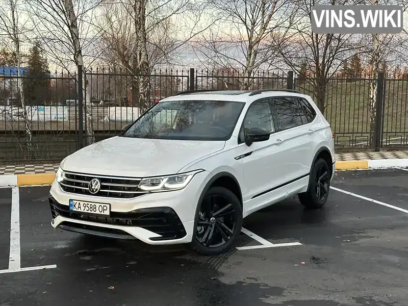 Позашляховик / Кросовер Volkswagen Tiguan 2023 1.98 л. Робот обл. Київська, Київ - Фото 1/21