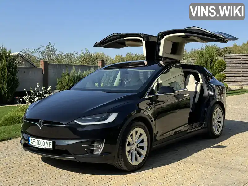 Позашляховик / Кросовер Tesla Model X 2018 null_content л. обл. Дніпропетровська, Дніпро (Дніпропетровськ) - Фото 1/21