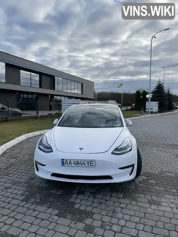 Седан Tesla Model 3 2020 null_content л. Варіатор обл. Львівська, Львів - Фото 1/14