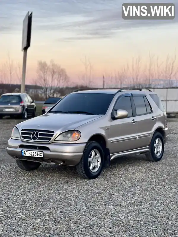 Позашляховик / Кросовер Mercedes-Benz M-Class 2000 3.2 л. Автомат обл. Івано-Франківська, location.city.kuty - Фото 1/21