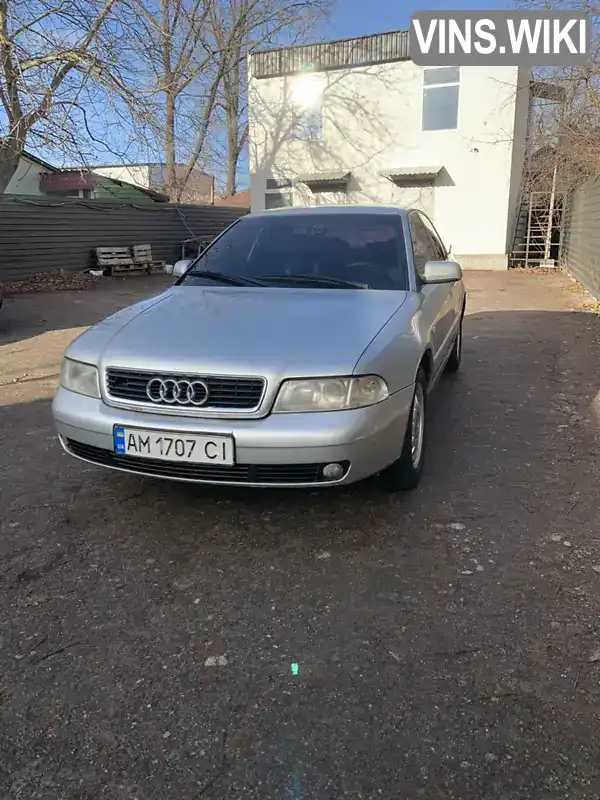 Седан Audi A4 2000 1.78 л. обл. Житомирська, Житомир - Фото 1/21