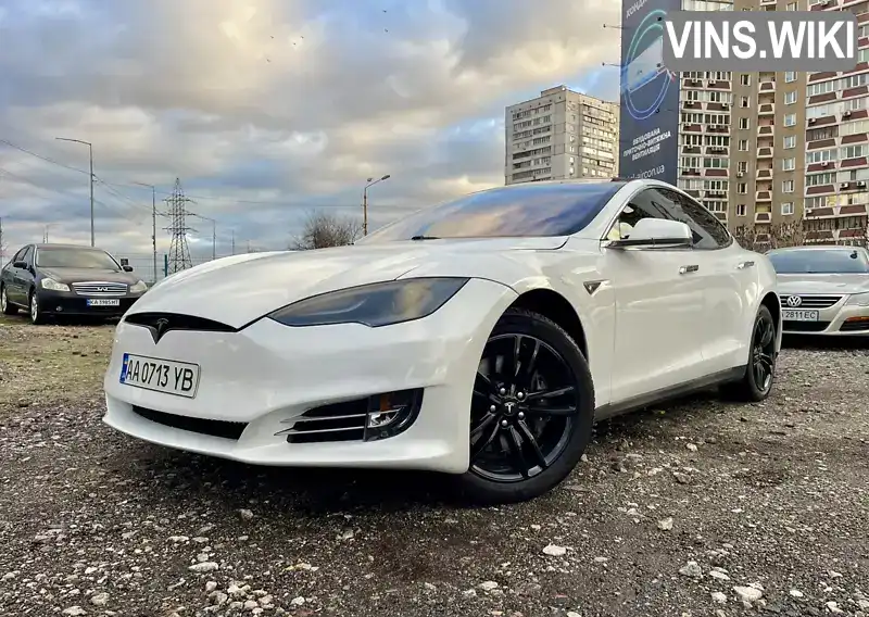 Ліфтбек Tesla Model S 2013 null_content л. Автомат обл. Київська, Київ - Фото 1/21