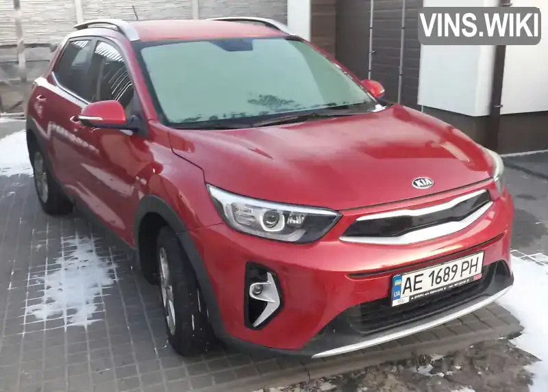 Позашляховик / Кросовер Kia Stonic 2020 1.37 л. Автомат обл. Київська, Бориспіль - Фото 1/14