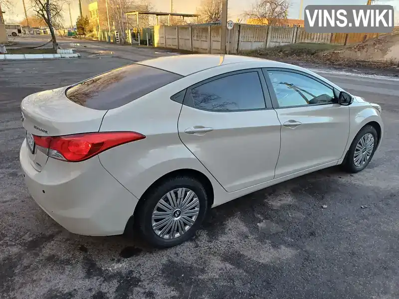 Седан Hyundai Elantra 2012 1.8 л. Ручна / Механіка обл. Полтавська, Полтава - Фото 1/16