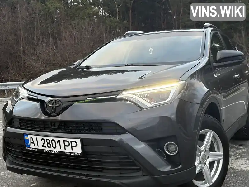 Позашляховик / Кросовер Toyota RAV4 2016 2.49 л. Автомат обл. Київська, Бровари - Фото 1/21