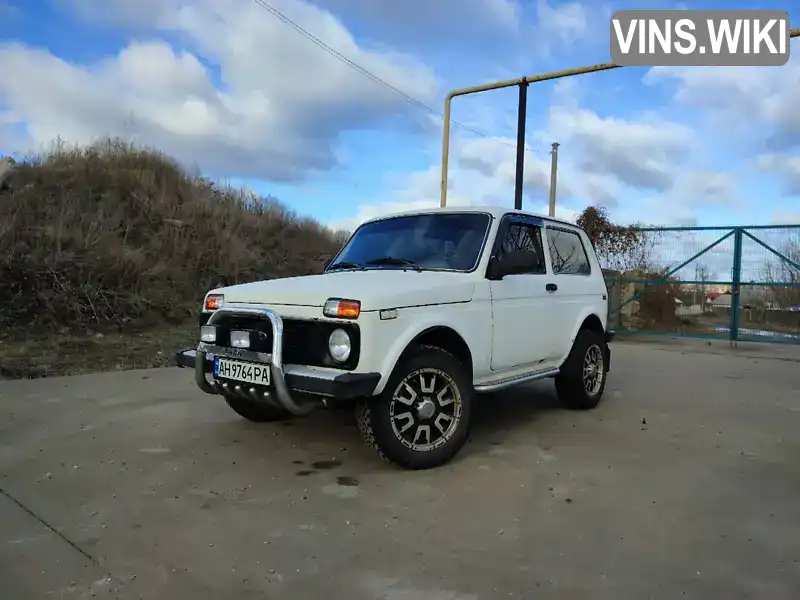 Позашляховик / Кросовер ВАЗ / Lada 21214 / 4x4 2011 1.7 л. Ручна / Механіка обл. Харківська, Барвінкове - Фото 1/17