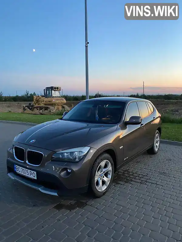 Позашляховик / Кросовер BMW X1 2011 2 л. Автомат обл. Львівська, Городок - Фото 1/16