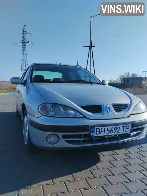 Седан Renault Megane 1999 1.39 л. Ручна / Механіка обл. Одеська, Одеса - Фото 1/16