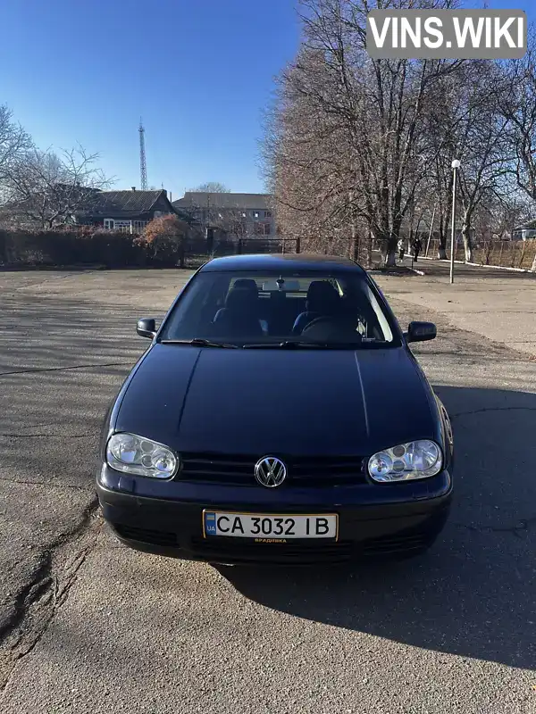 Хетчбек Volkswagen Golf 2002 1.6 л. Ручна / Механіка обл. Миколаївська, Первомайськ - Фото 1/16