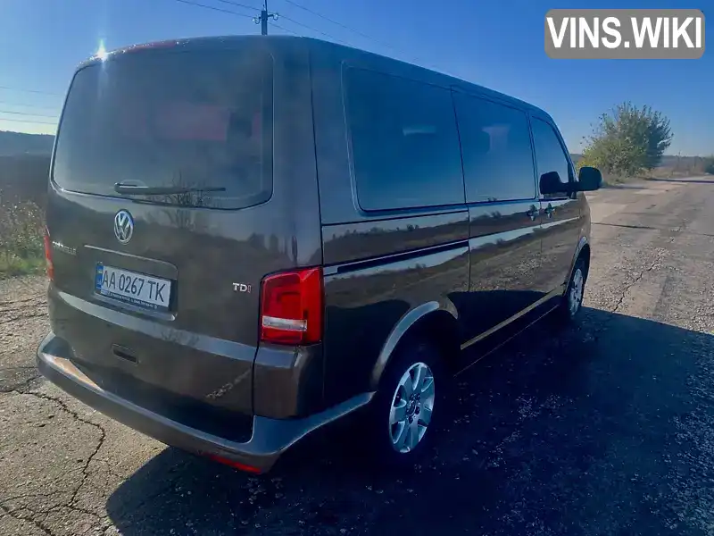 WV2ZZZ7HZFH090767 Volkswagen Caravelle 2015 Мінівен  Фото 4