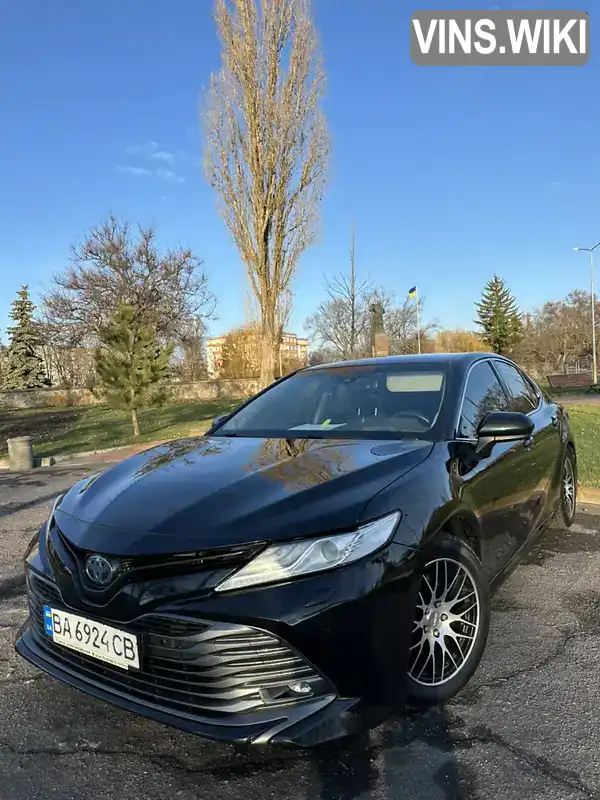 Седан Toyota Camry 2019 2.49 л. Варіатор обл. Полтавська, Кременчук - Фото 1/21