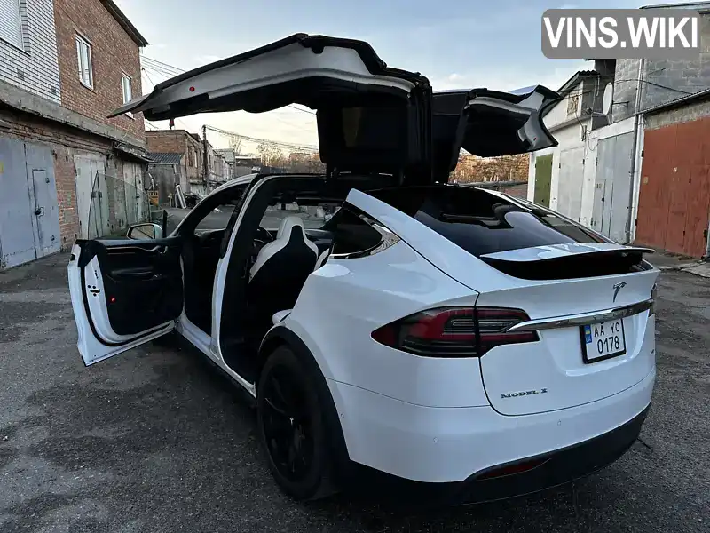 Позашляховик / Кросовер Tesla Model X 2018 null_content л. обл. Київська, Біла Церква - Фото 1/21