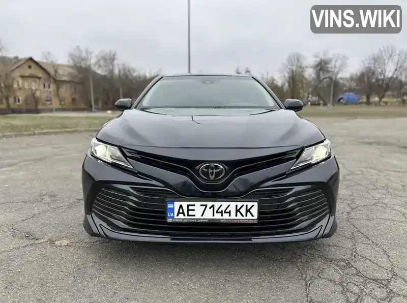 Седан Toyota Camry 2018 2.5 л. Автомат обл. Дніпропетровська, Кривий Ріг - Фото 1/9