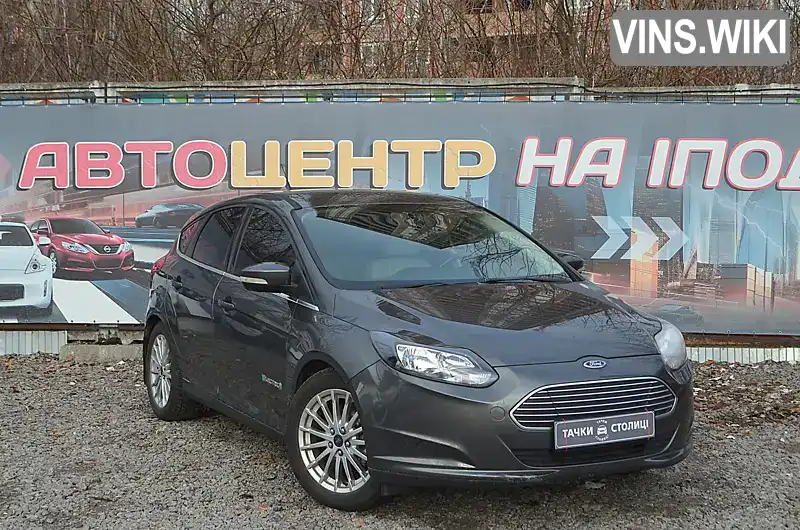 Хетчбек Ford Focus 2015 null_content л. Автомат обл. Київська, Ірпінь - Фото 1/21