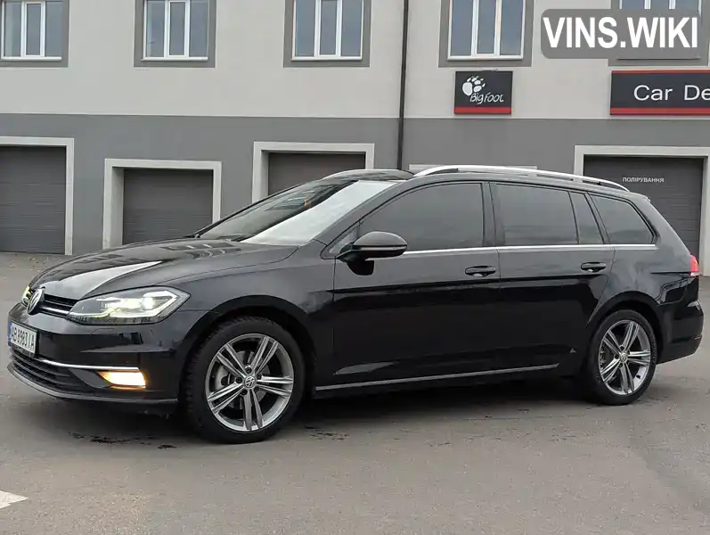 Універсал Volkswagen Golf 2017 1.97 л. Робот обл. Вінницька, Вінниця - Фото 1/21