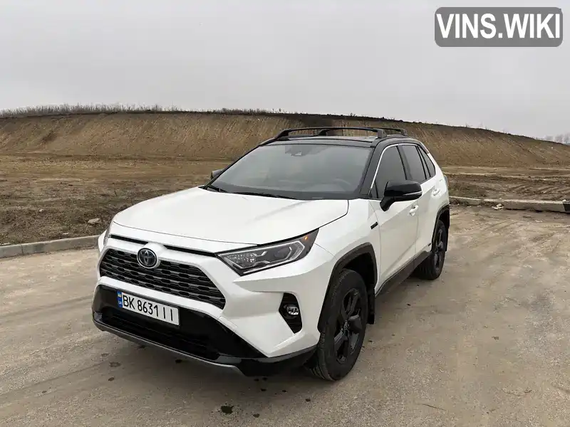 Позашляховик / Кросовер Toyota RAV4 2021 2.49 л. Варіатор обл. Рівненська, Рівне - Фото 1/21