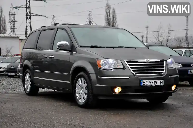 Мінівен Chrysler Grand Voyager 2010 2.78 л. Автомат обл. Львівська, Львів - Фото 1/21