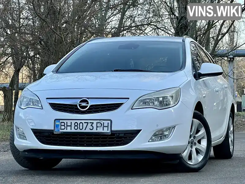 Універсал Opel Astra 2013 1.4 л. Автомат обл. Одеська, Одеса - Фото 1/21