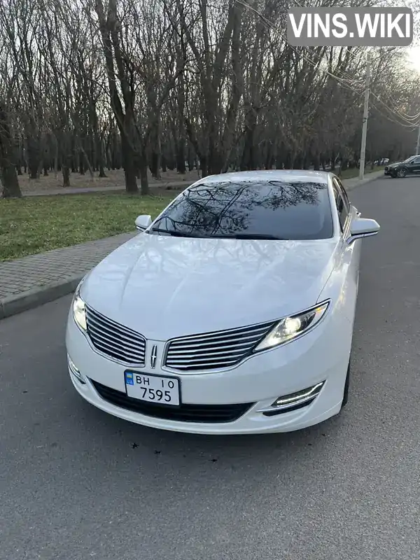 Седан Lincoln MKZ 2013 2 л. Варіатор обл. Одеська, Одеса - Фото 1/21