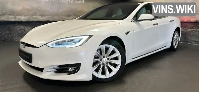 Ліфтбек Tesla Model S 2020 null_content л. Автомат обл. Львівська, Львів - Фото 1/9