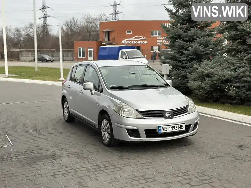 Хетчбек Nissan TIIDA 2007 1.6 л. Ручна / Механіка обл. Дніпропетровська, Дніпро (Дніпропетровськ) - Фото 1/11