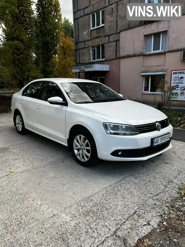 Седан Volkswagen Jetta 2013 1.39 л. Ручна / Механіка обл. Дніпропетровська, Дніпро (Дніпропетровськ) - Фото 1/21