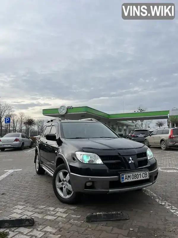 Позашляховик / Кросовер Mitsubishi Outlander 2006 2 л. Ручна / Механіка обл. Житомирська, Житомир - Фото 1/14