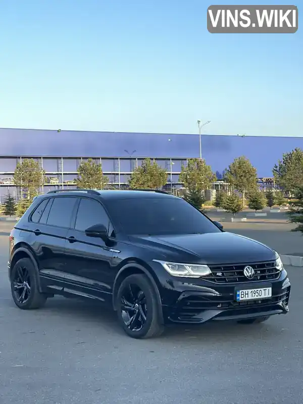 Позашляховик / Кросовер Volkswagen Tiguan 2022 1.98 л. обл. Одеська, Одеса - Фото 1/8