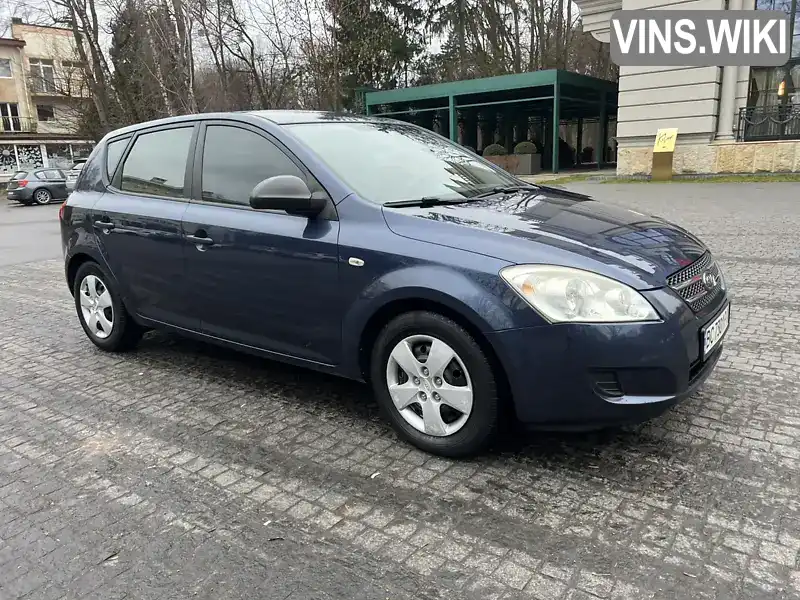 Хетчбек Kia Ceed 2008 1.4 л. Ручна / Механіка обл. Львівська, Львів - Фото 1/18