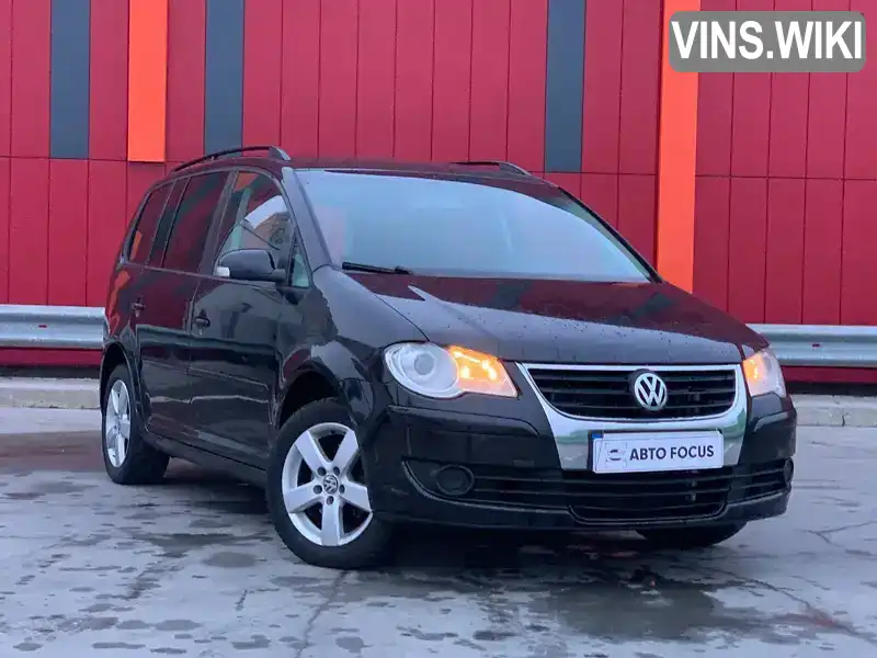 Мінівен Volkswagen Touran 2007 1.6 л. Ручна / Механіка обл. Київська, Київ - Фото 1/21